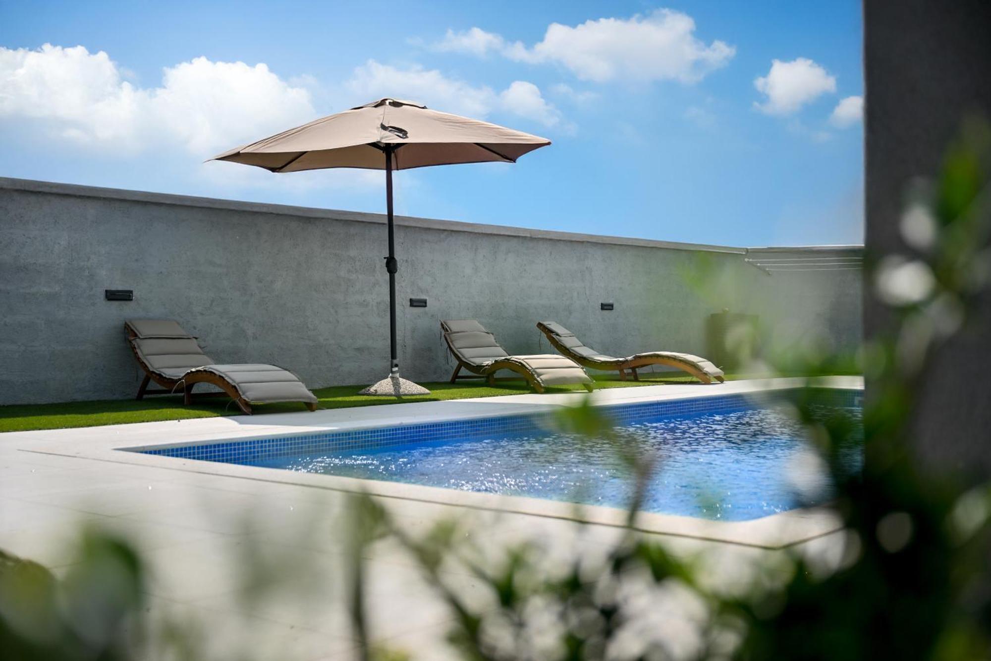 Luxury Villa Noemi Ražanac Exterior foto